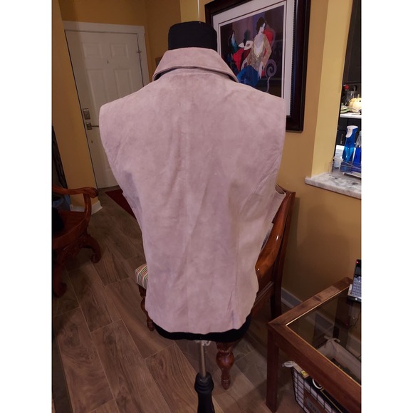 Revue lavender suede vest - Picture 2 of 4
